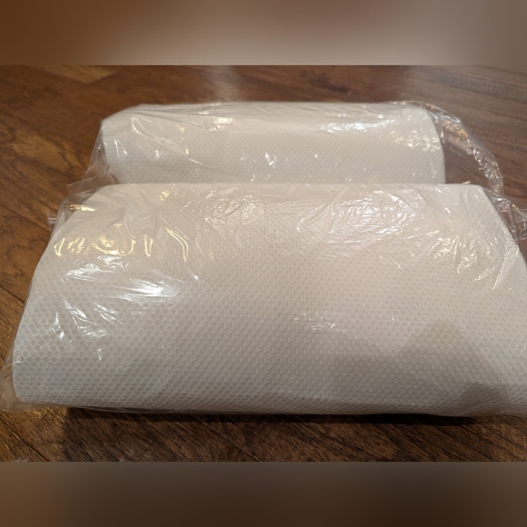 Crib Mattress protectors Includes 2 white, 70x132 cm (27 1/2x52") - Picture 7 of 13